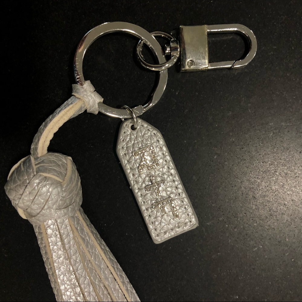 Silver keychain - Picture 2 of 2